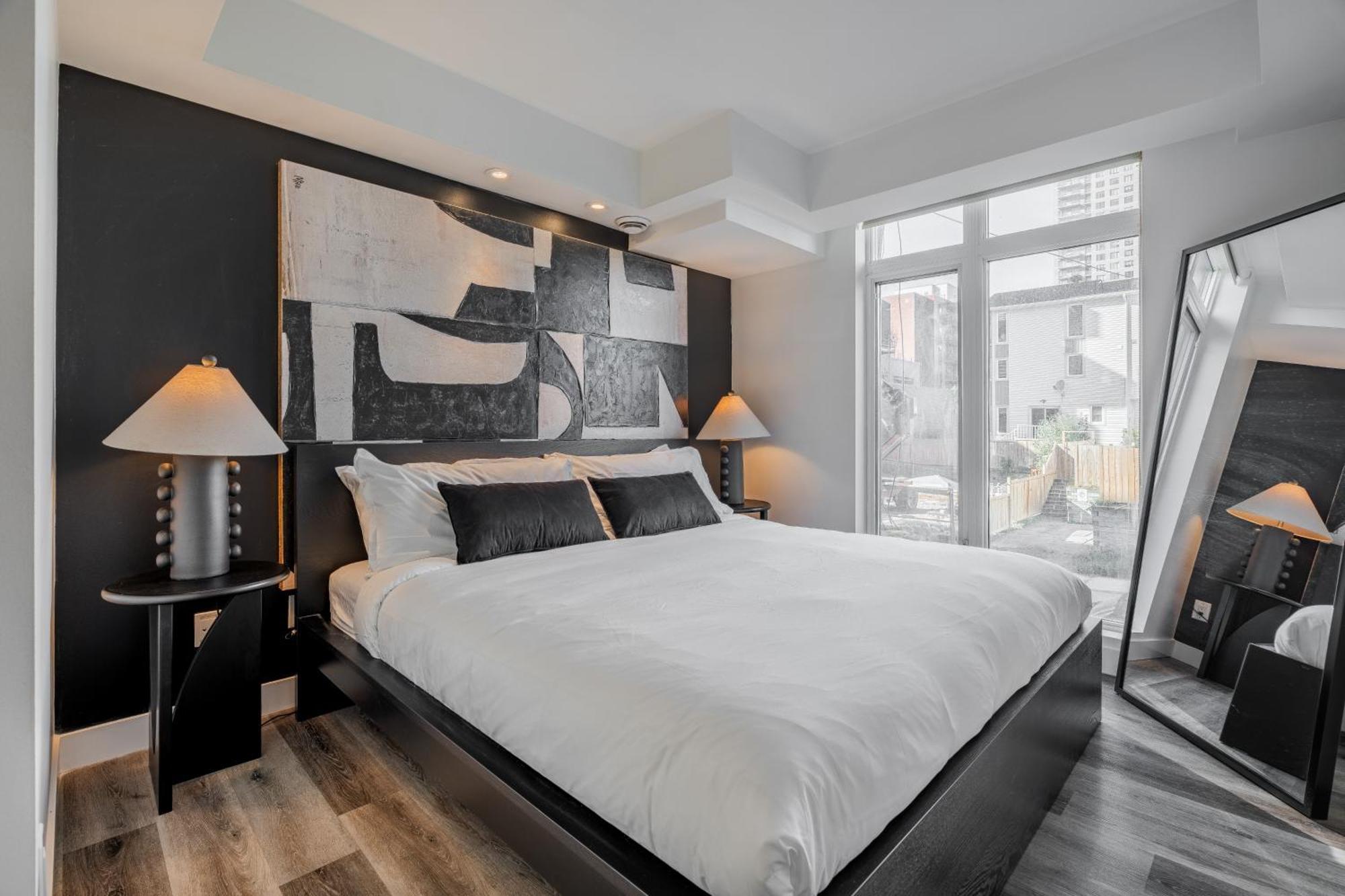 Westview Luxury Suites Ottawa Extérieur photo