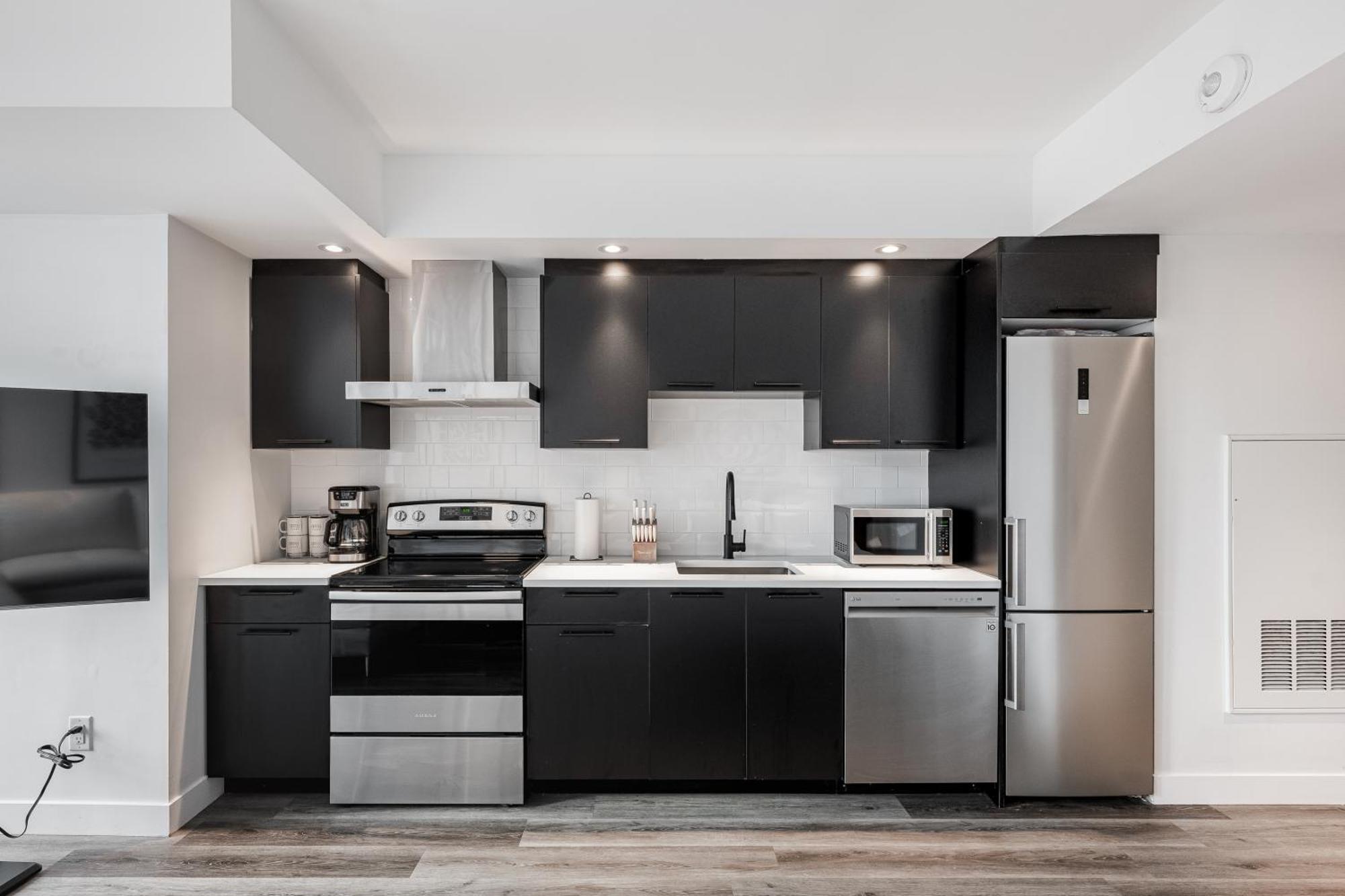 Westview Luxury Suites Ottawa Extérieur photo