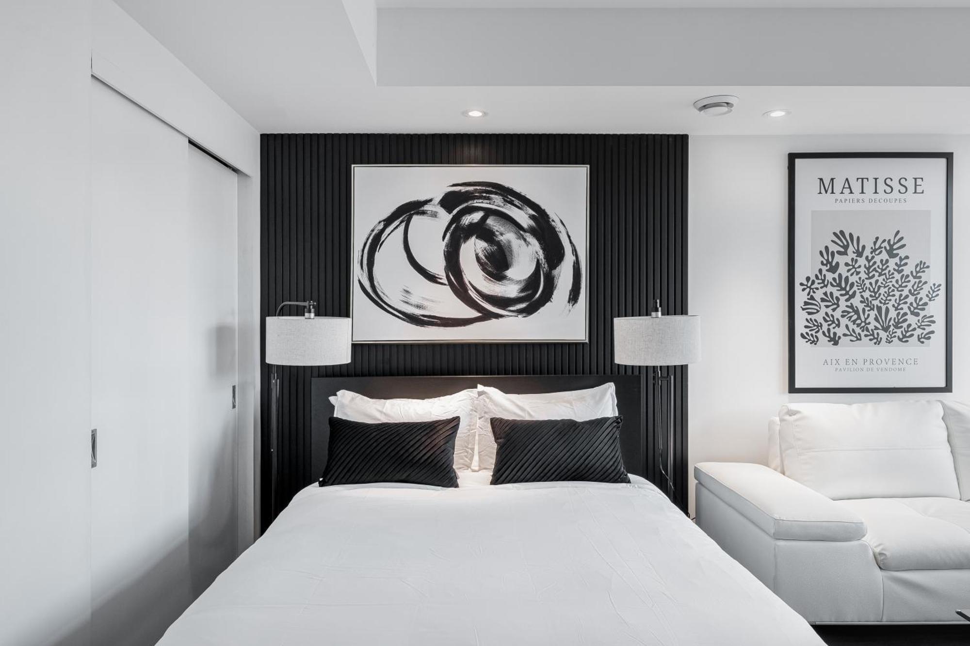 Westview Luxury Suites Ottawa Extérieur photo