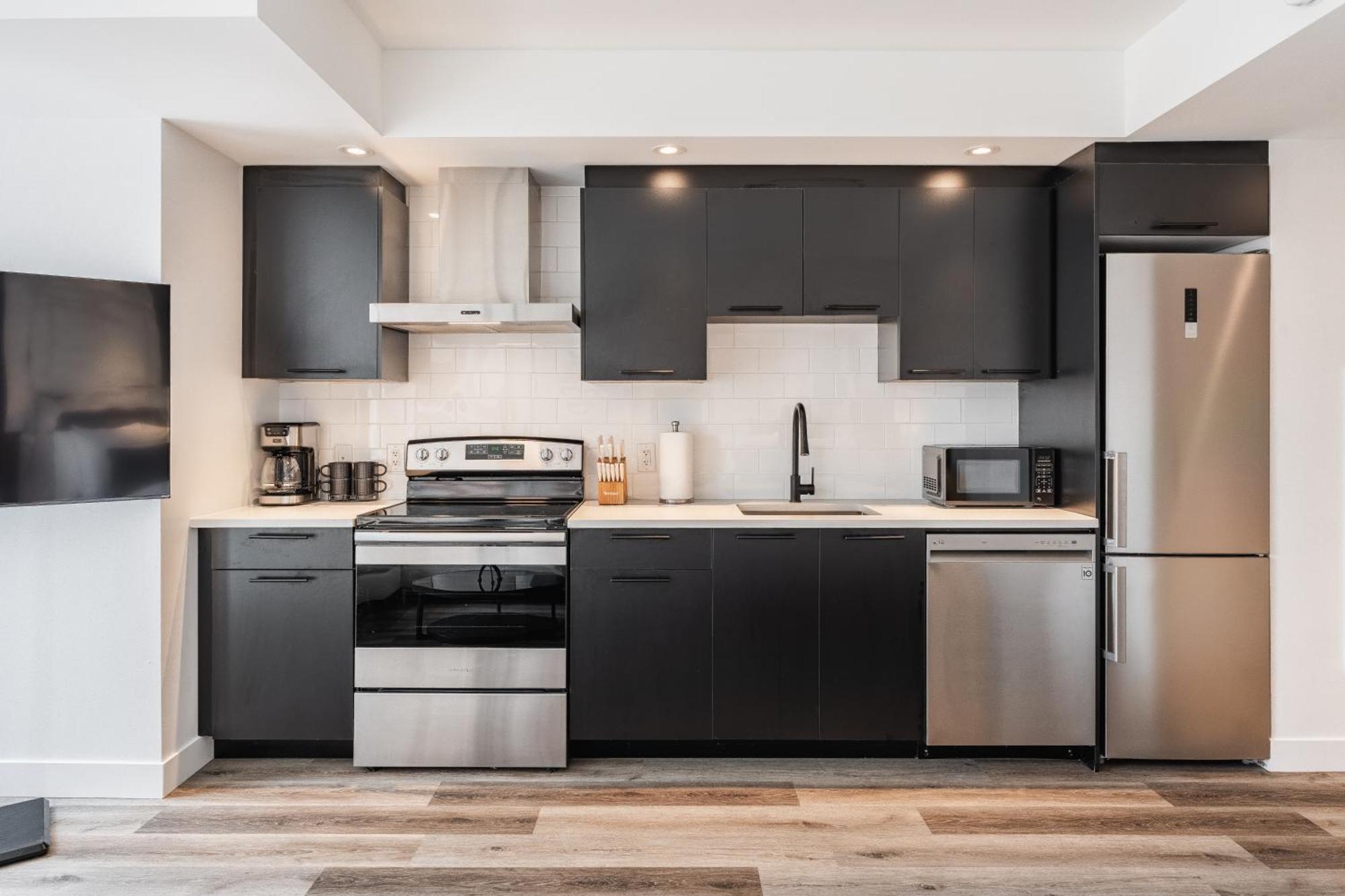 Westview Luxury Suites Ottawa Extérieur photo