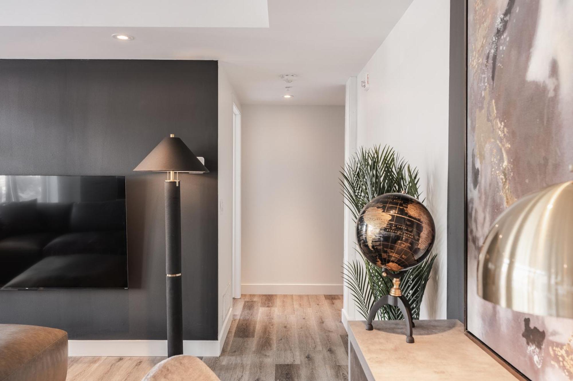 Westview Luxury Suites Ottawa Extérieur photo
